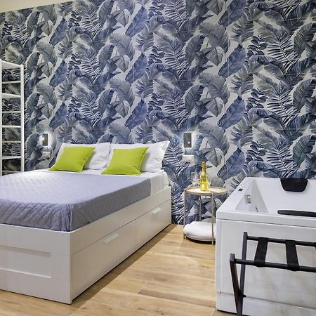 Live Suite Napoli Kültér fotó